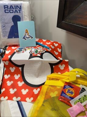 Disney Orange and White Mickey Drawstring Backpack & Accessories Bundle #9